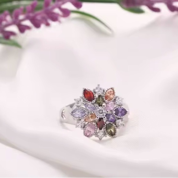 S925 Fashion Ring With Silver Colorful Cubic Zirconia. - Picture 4 of 7